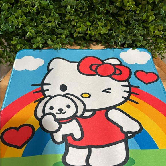 Hello Kitty NWT Mouse Pad with Rainbow Design - Picture 2 of 4